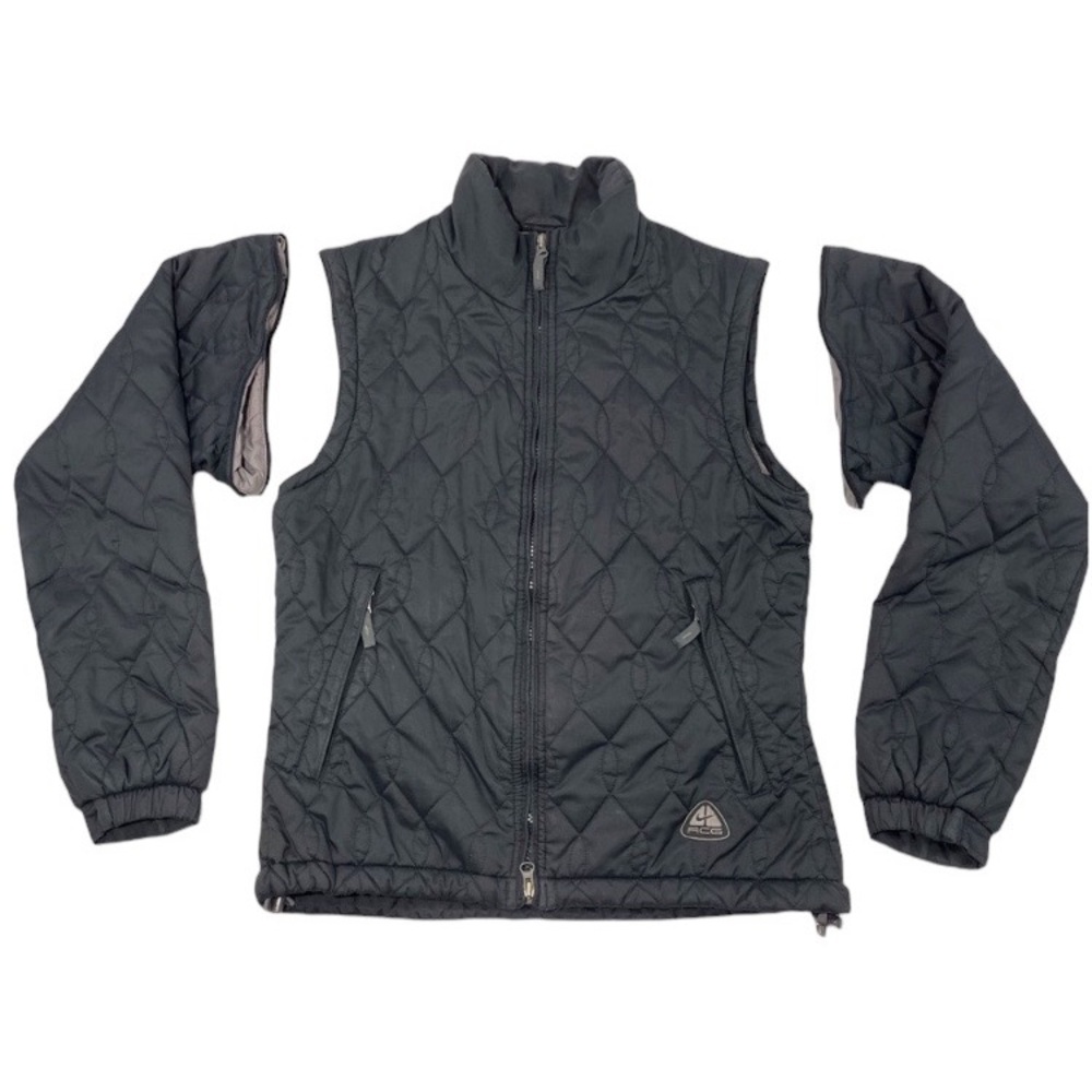 NIKE ACG 3 WomensOuter Layer Quilted Convertible Vest /Jacket size S (4-6)